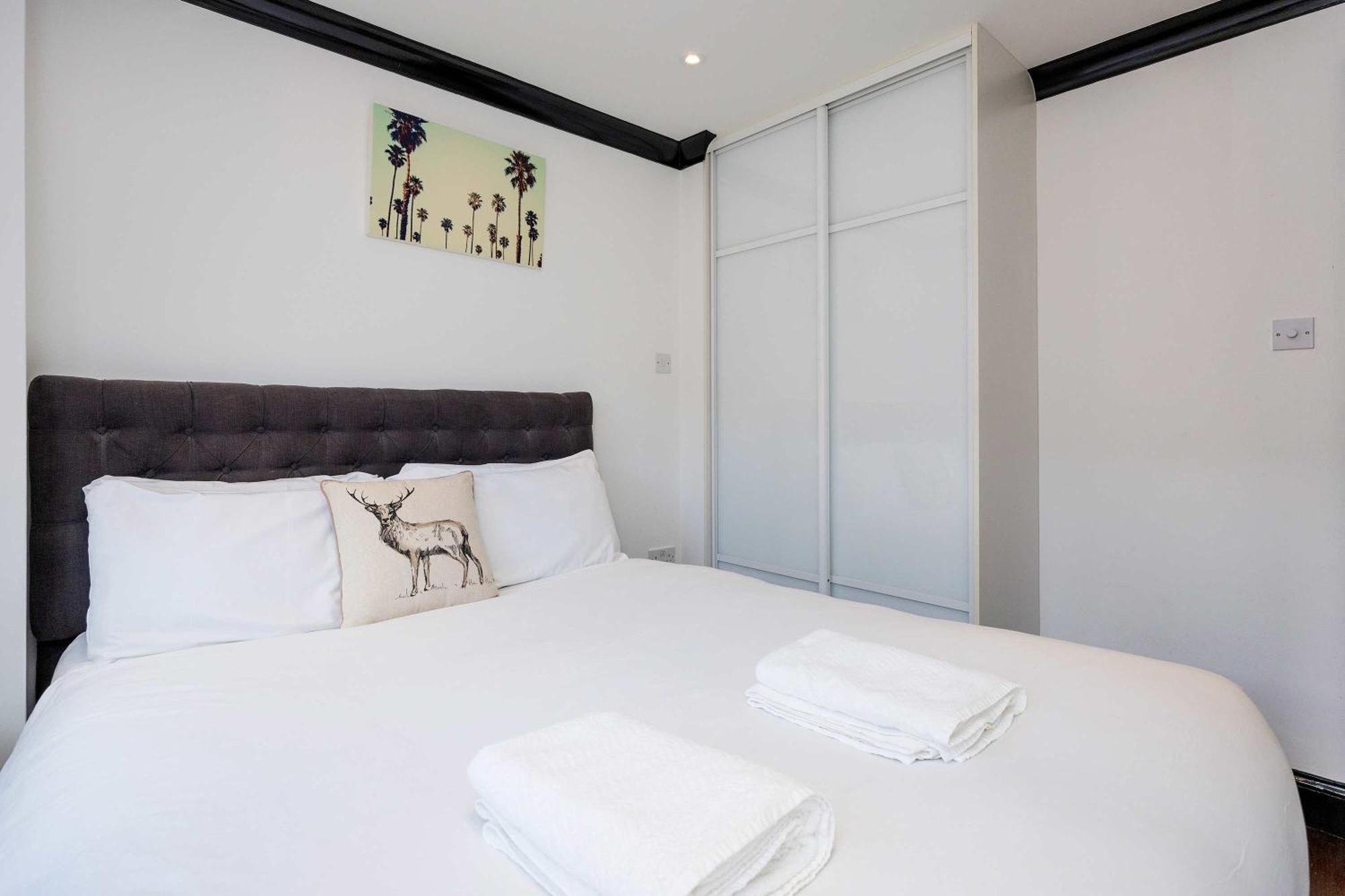 Apartament Veeve - Covent Garden's Secret Londra